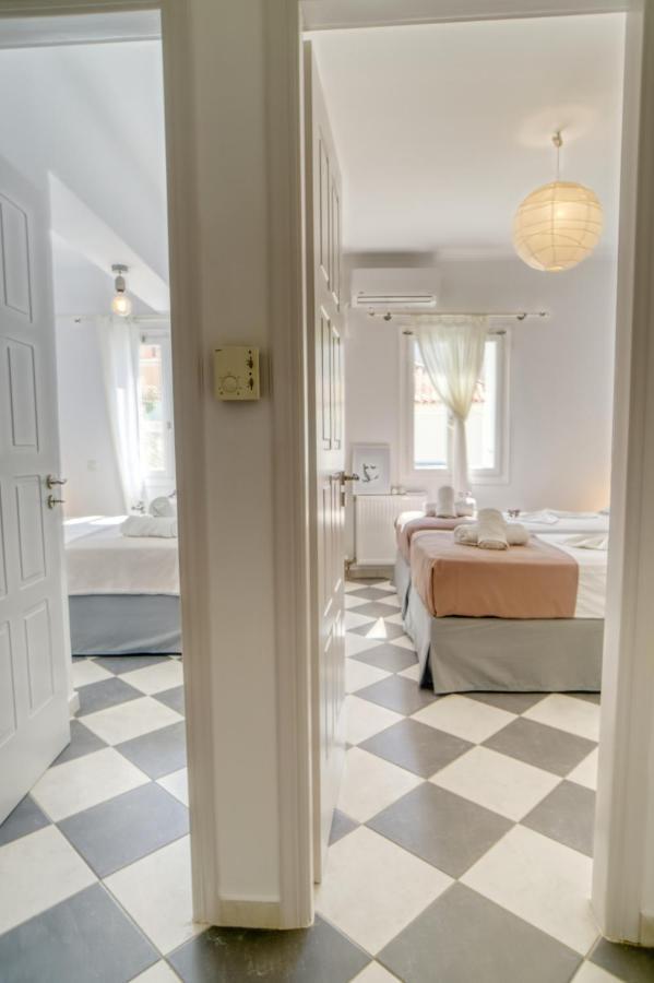 Stylish, Cozy 2-Bdr Flat In Andros Town By Explore Andros Luaran gambar